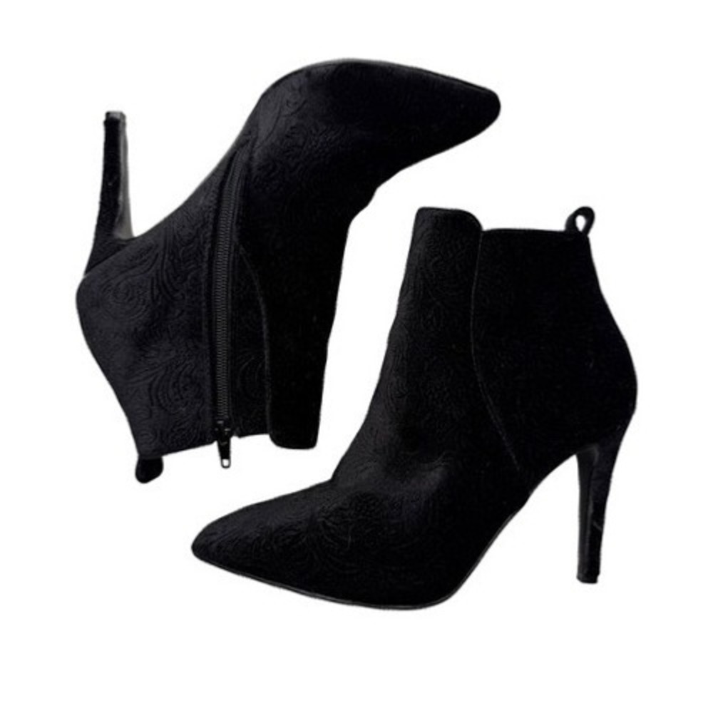 Le Chateau NWT Ankle Boots Black Embossed Velvet Paisley Whimsigoth Stiletto  39